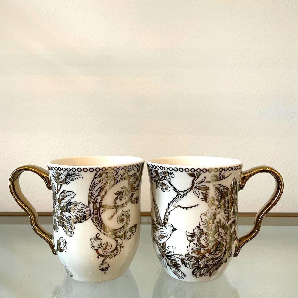 222 Fifth ADELAIDE Metallic Gold Mug 12oz Set of 2 Ceramic Coffee Tea Cup NEW
